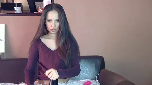 Snapshot of LumiHeart chatting on 02/25/26, 07:51 LumiHeart online show from 02/25/26, 07:51