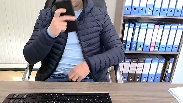 Evasionee online show from 03/16/26, 08:07