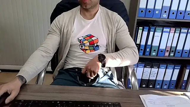 Evasionee online show from 03/23/26, 07:34