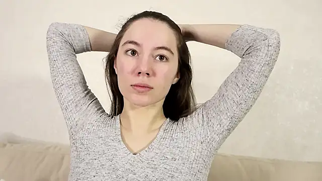 Snapshot of Petalwren chatting on 12/16/25, 11:26 Petalwren online show from 12/16/25, 11:26