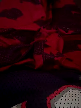 Snapshot of Quickcum2201 chatting on 11/23/25, 10:53 Quickcum2201 online show from 11/23/25, 10:53