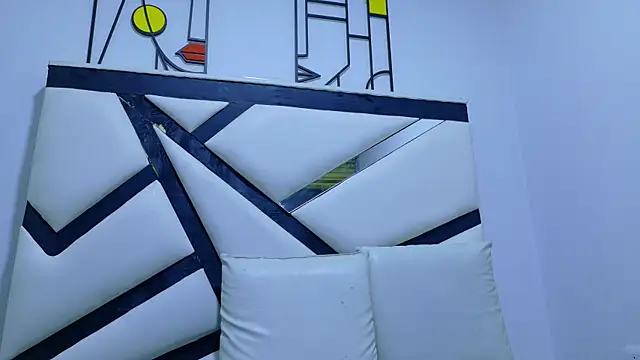 Snapshot of ALEXANDRO_BOVER chatting on 12/22/25, 09:23 ALEXANDRO BOVER online show from 12/22/25, 09:23