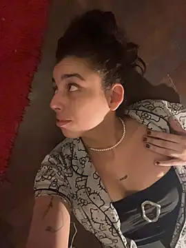 gigi333regi online show from 03/04/26, 01:11