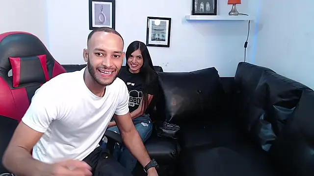 Snapshot of Giselle_Max chatting on 11/09/25, 01:53 Giselle Max online show from 11/09/25, 01:53