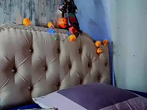 Snapshot of eva_delight_ chatting on 10/31/25, 11:22 eva delight online show from 10/31/25, 11:22