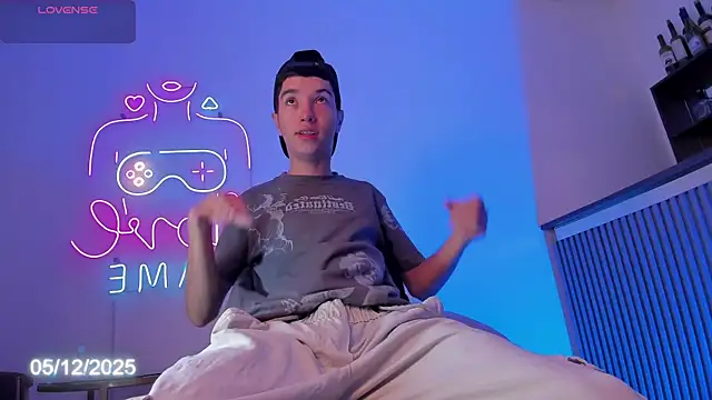 Dallen Grant online show from 12/05/25, 12:36