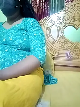 Nupur-00 online show from 11/19/25, 06:19