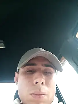 Snapshot of robinhd1234 chatting on 12/05/25, 01:42 robinhd1234 online show from 12/05/25, 01:42