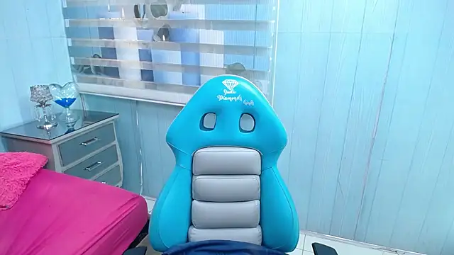 Snapshot of valery_soka69 chatting on 12/01/25, 07:41 valery soka69 online show from 12/01/25, 07:41