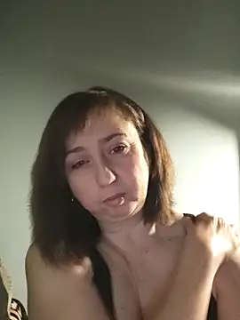 MaryKiki5619 online show from 11/28/25, 06:54