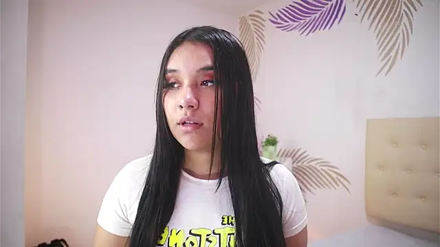 Isabelle Lane online show from 11/28/25, 12:52