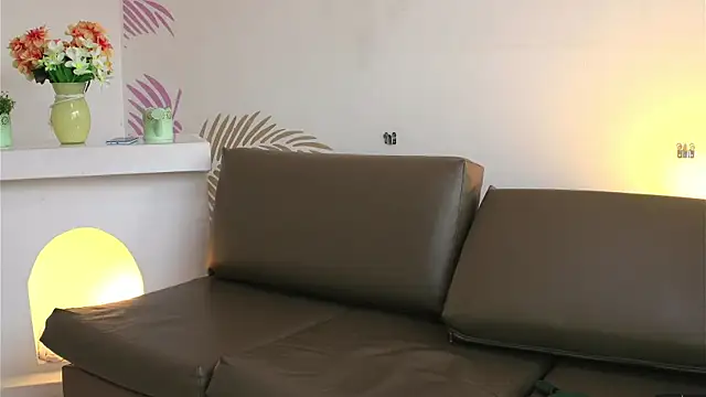 Isabelle Lane online show from 03/25/26, 12:44