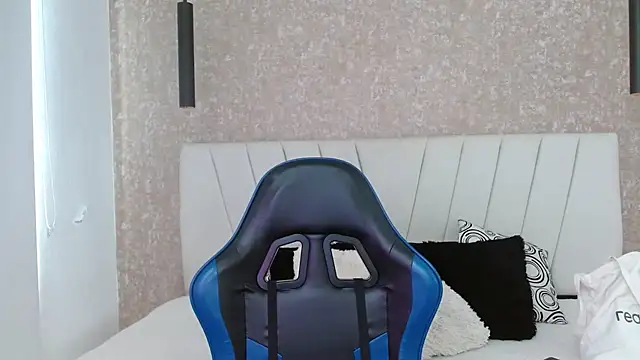 AliceSmity  online show from 03/26/26, 02:00