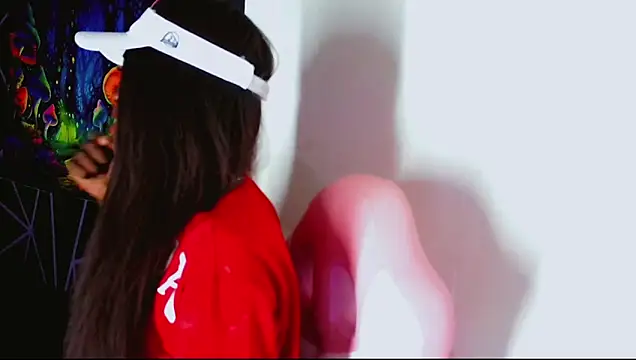 Kloe cardashan online show from 10/25/25, 03:14