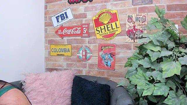 foxy sharlotte online show from 11/15/25, 06:37