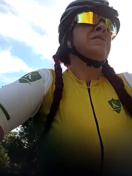 LAPOTRA 04 online show from 11/22/25, 09:14