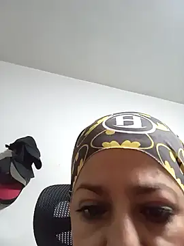 LAPOTRA 04 online show from 11/24/25, 02:17