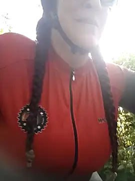 LAPOTRA 04 online show from 12/14/25, 12:10