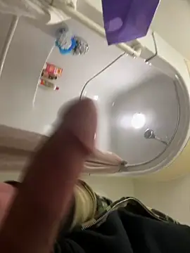 slimshadypt2 online show from 11/22/25, 10:58