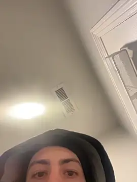 slimshadypt2 online show from 11/25/25, 06:52