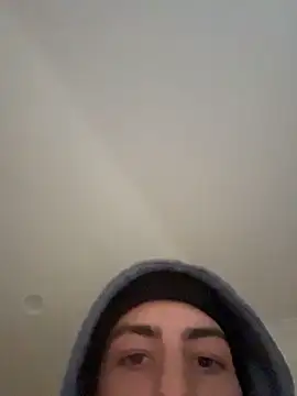 slimshadypt2 online show from 11/29/25, 11:41