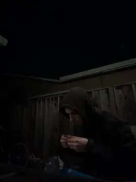 slimshadypt2 online show from 01/09/26, 06:27