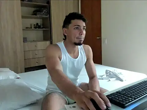 bbenboxer online show from 12/15/25, 07:51