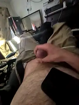 Snapshot of Fuckboyguyman chatting on 07/18/26, 12:04 Fuckboyguyman online show from 07/18/26, 12:04