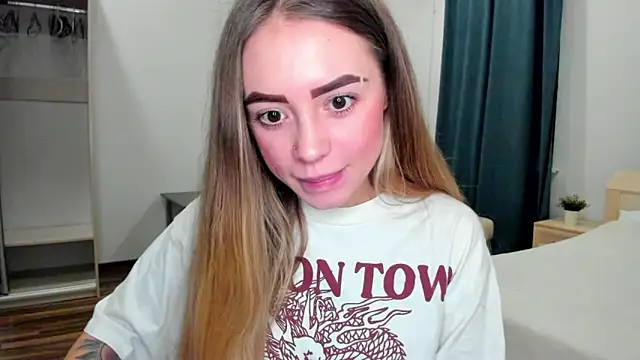 Snapshot of stellarblush chatting on 11/02/25, 08:55 stellarblush online show from 11/02/25, 08:55