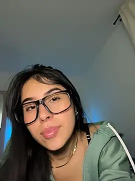 BIJOU SECRET online show from 01/14/26, 03:45