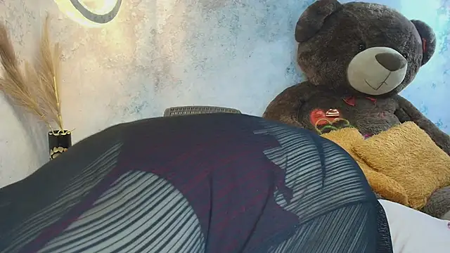 laliItaclark online show from 11/05/25, 12:16