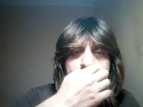 Snapshot of Robbie_78 chatting on 04/23/26, 01:40 Robbie 78 online show from 04/23/26, 01:40
