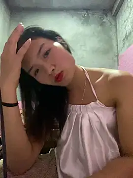 Yunzang online show from 12/14/25, 08:09