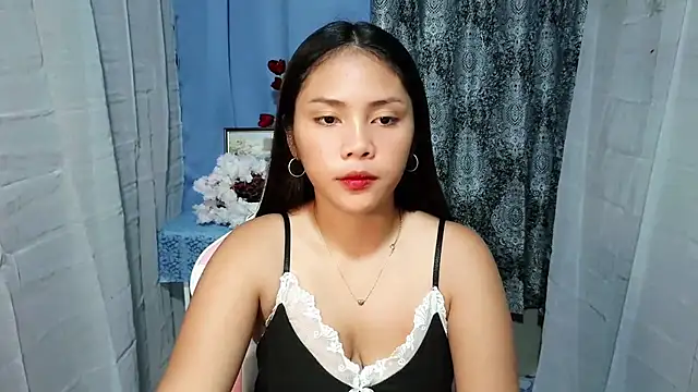 Snapshot of Mia_Cally chatting on 11/29/25, 03:59 Mia Cally online show from 11/29/25, 03:59