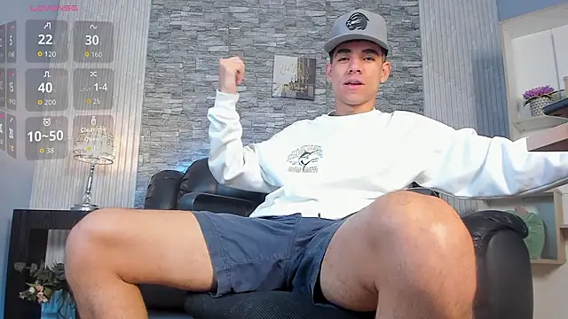 zack joness18 online show from 02/15/26, 03:36