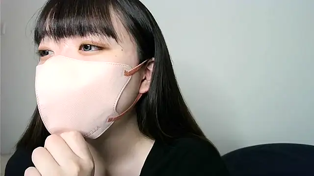 Snapshot of yua_chan00 chatting on 11/04/25, 11:31 yua chan00 online show from 11/04/25, 11:31