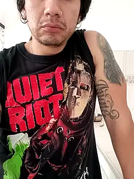 Snapshot of ErosyVenus69 chatting on 11/14/25, 05:55 ErosyVenus69 online show from 11/14/25, 05:55