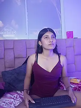 YeseniaRodriguez3 online show from 05/31/26, 03:19