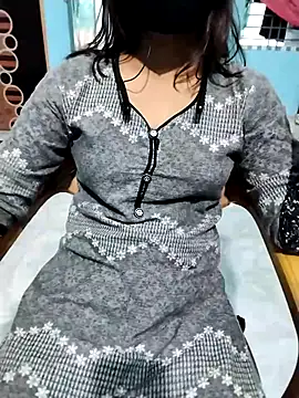 Snapshot of cute_mahi07 chatting on 10/29/25, 10:39 cute mahi07 online show from 10/29/25, 10:39