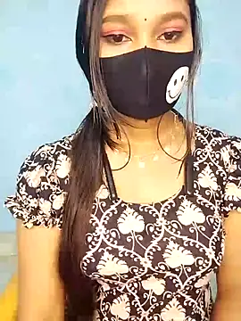 Snapshot of cute_mahi07 chatting on 11/18/25, 07:07 cute mahi07 online show from 11/18/25, 07:07