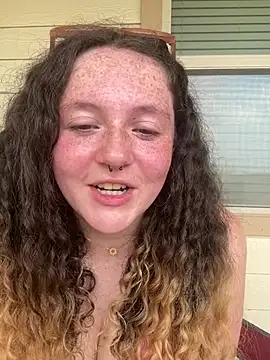 sugasunny04 online show from 02/20/26, 07:36