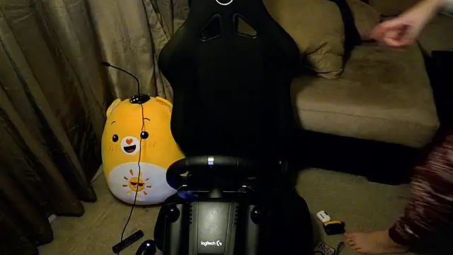 sugasunny04 online show from 06/18/26, 05:41