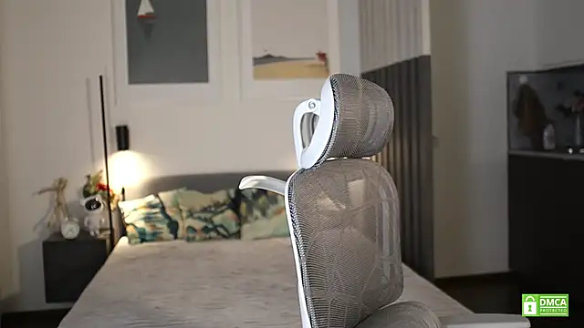 Snapshot of amelie_shine chatting on 11/09/25, 12:47 amelie shine online show from 11/09/25, 12:47