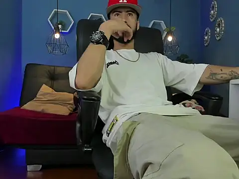 harold 777 online show from 04/25/26, 02:58