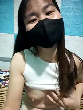 Donatella28 online show from 11/28/25, 04:42