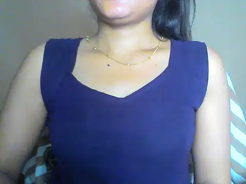 nudepari online show from 10/27/25, 01:15