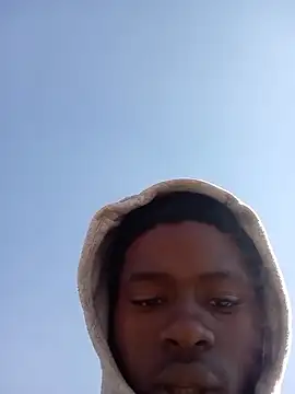 younggblackkCOCK19 online show from 08/02/26, 12:03