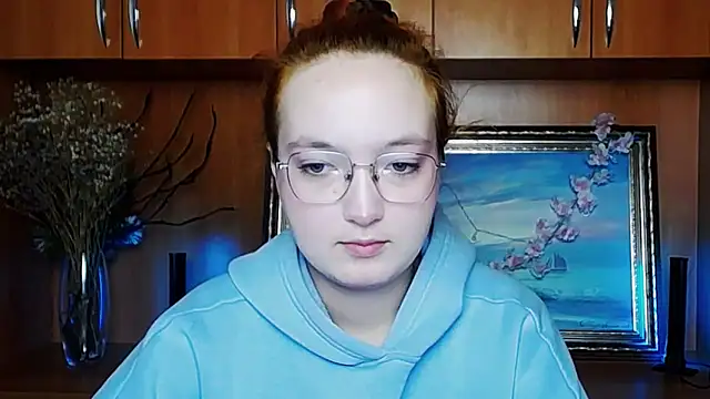 MissAriaa online show from 04/14/26, 06:19