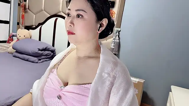 yaoyao22678 online show from 04/01/26, 02:12