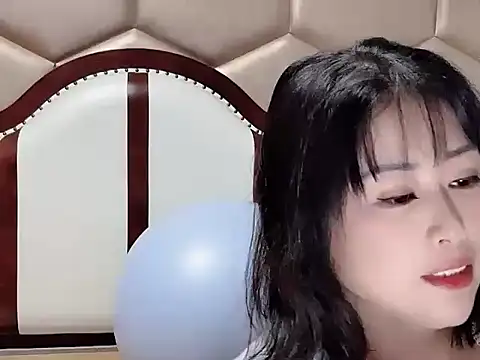 Snapshot of yaoyao22678 chatting on 07/17/26, 01:45 yaoyao22678 online show from 07/17/26, 01:45